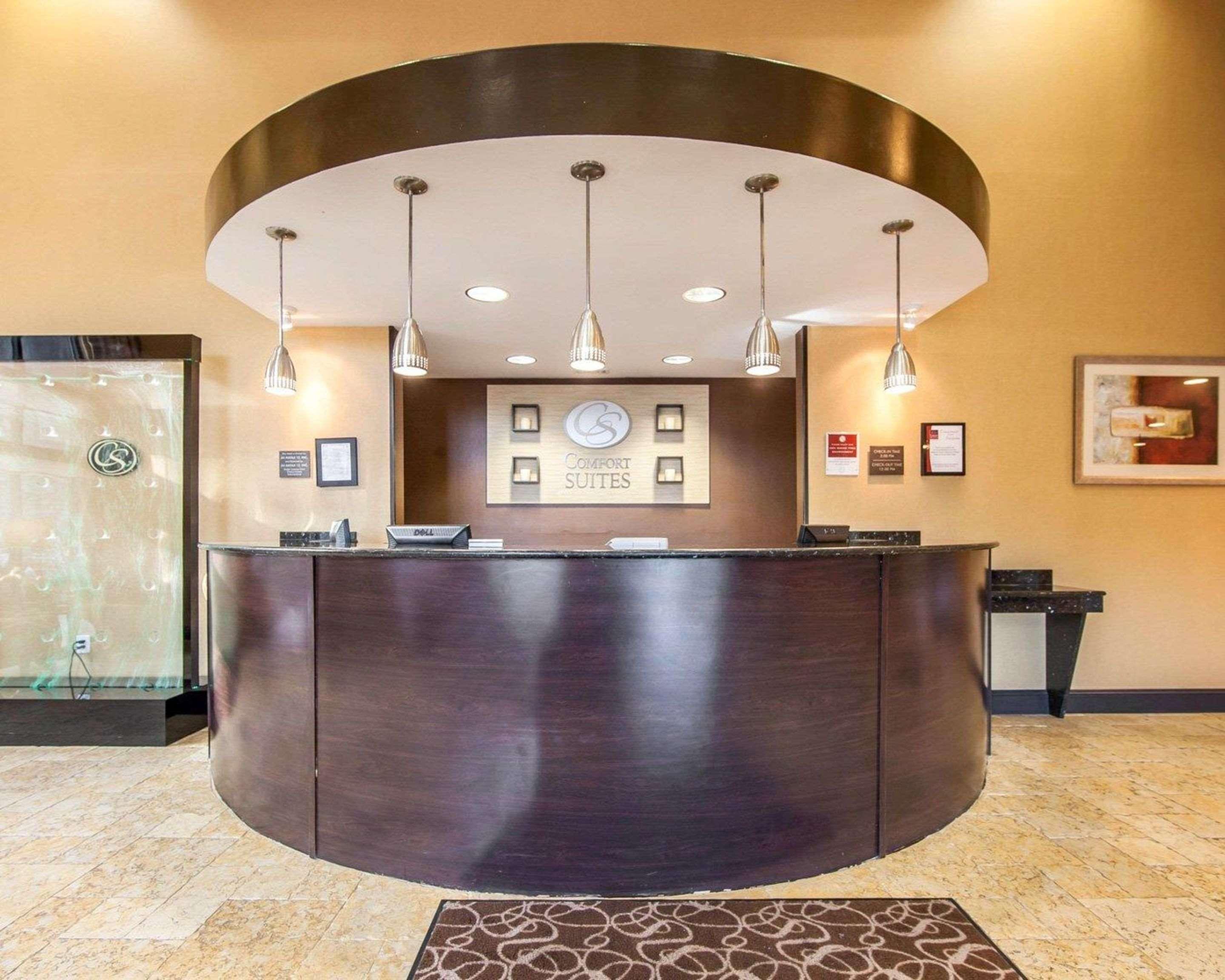 Comfort Suites Рим Екстериор снимка