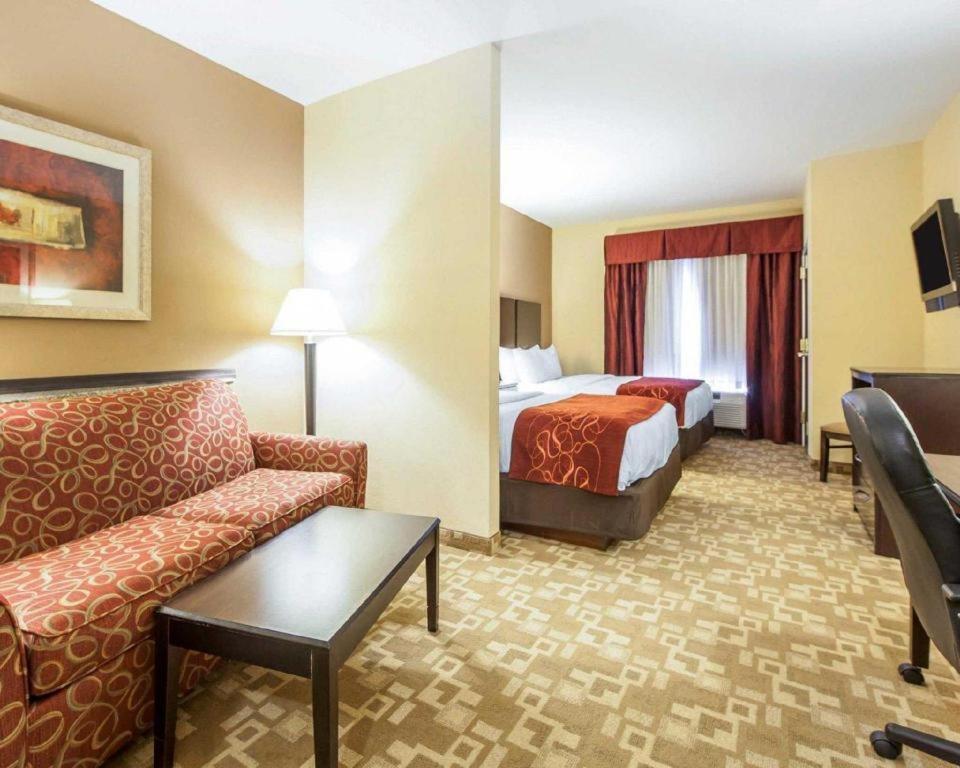 Comfort Suites Рим Екстериор снимка