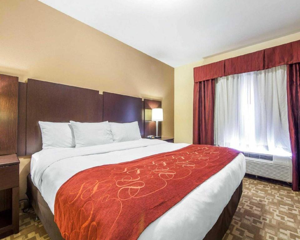 Comfort Suites Рим Екстериор снимка