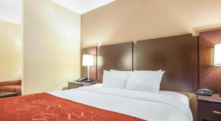 Comfort Suites Рим Екстериор снимка